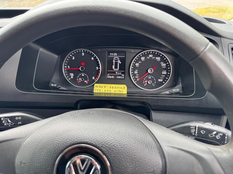 VOLKSWAGEN TRANSPORTER